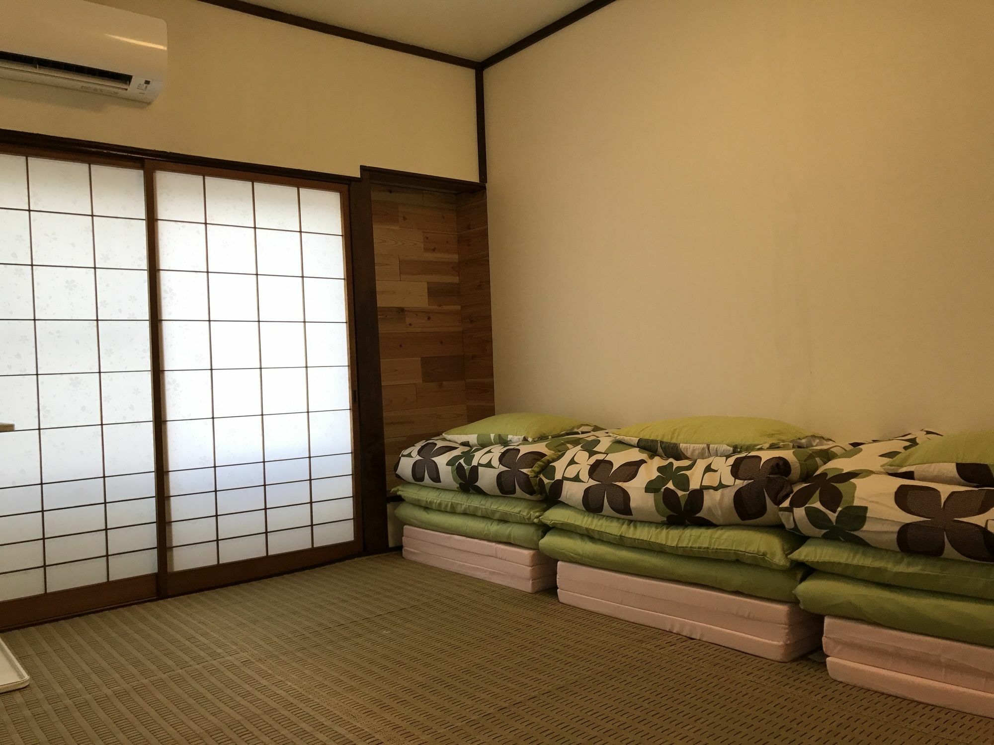 Guesthouse Daruma Такаяма Екстер'єр фото